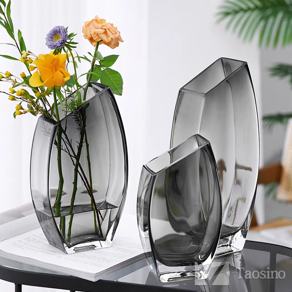 Glass vase